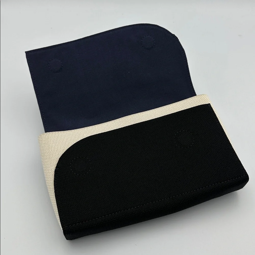 Rothy’s Belt Bag Cream Black NWOT - Picture 2 of 8